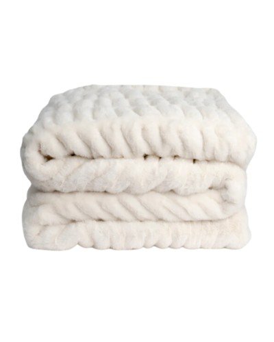 Lola Blankets_Creamy Cloud_itshannahcallahan