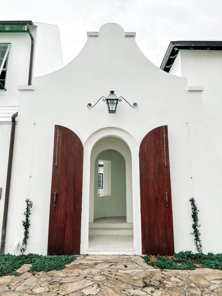 Travel Category_ItsHannahCallahan Blog