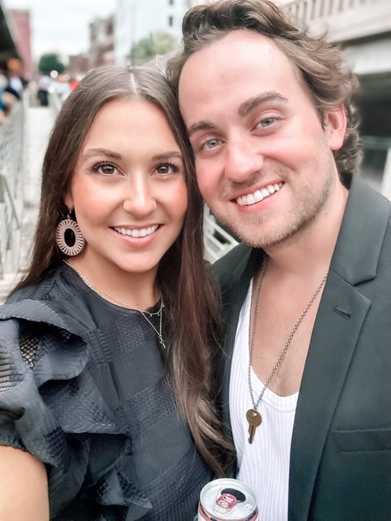 Meet Hannah Callahan_ItsHannahCallahan Motherhood and Lifestyle Blog